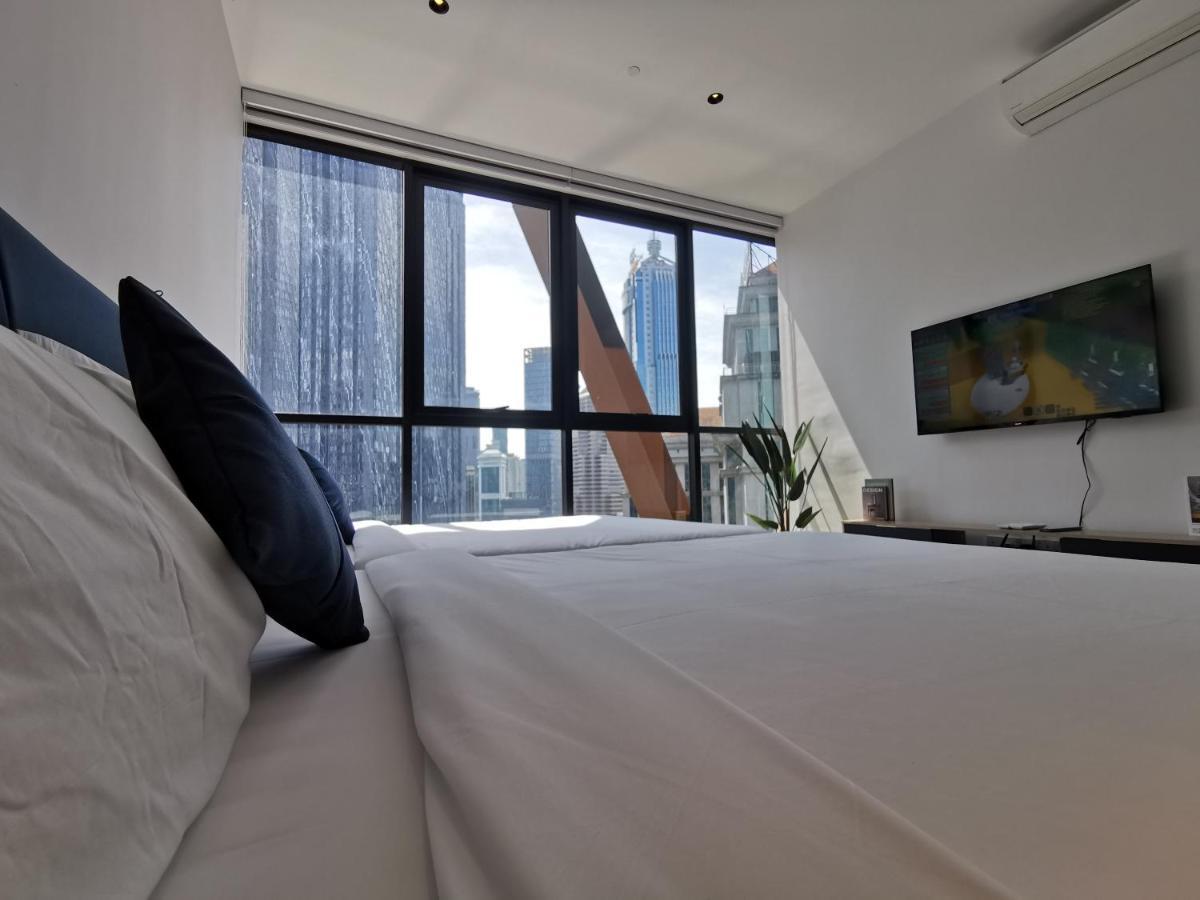 Scarletz Suites Klcc By De Harlequins Guesthouse Kuala Lumpur Extérieur photo