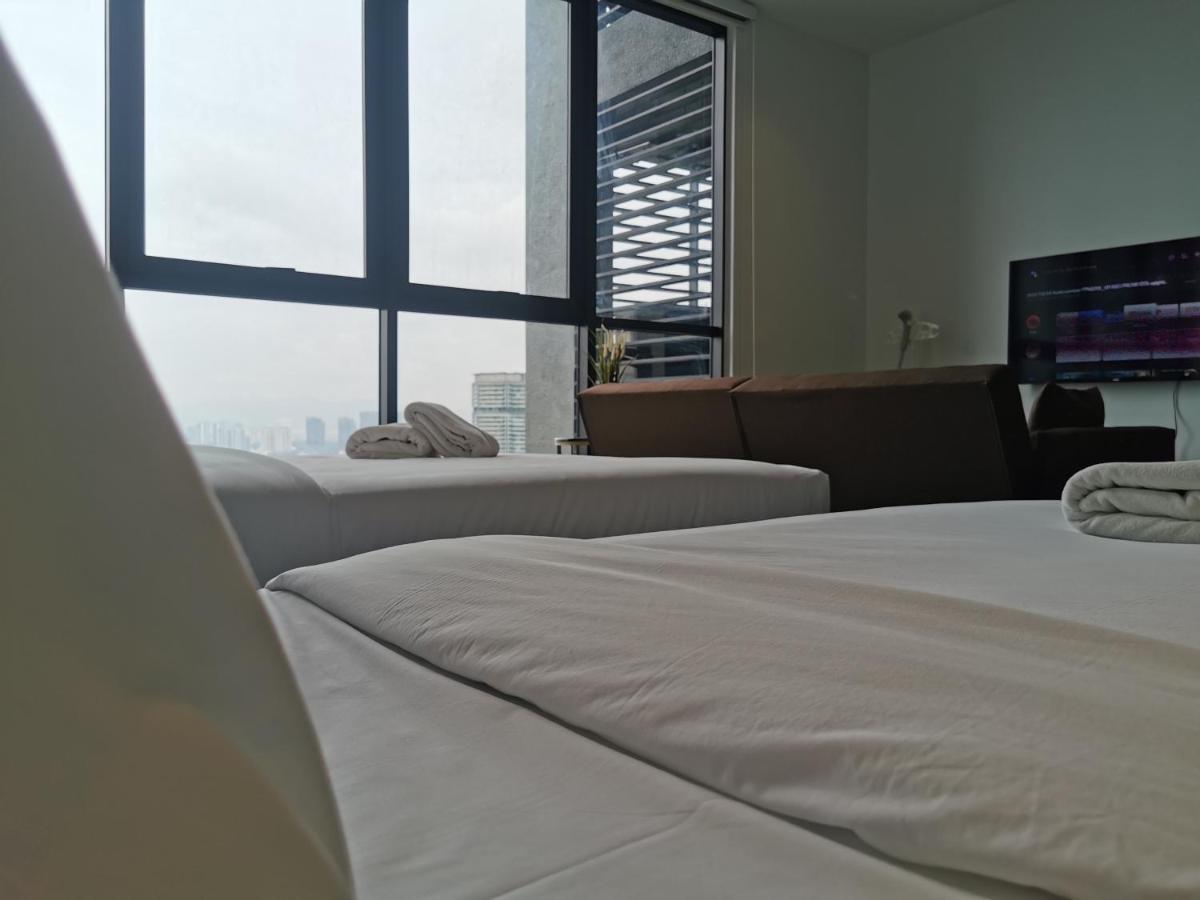 Scarletz Suites Klcc By De Harlequins Guesthouse Kuala Lumpur Extérieur photo