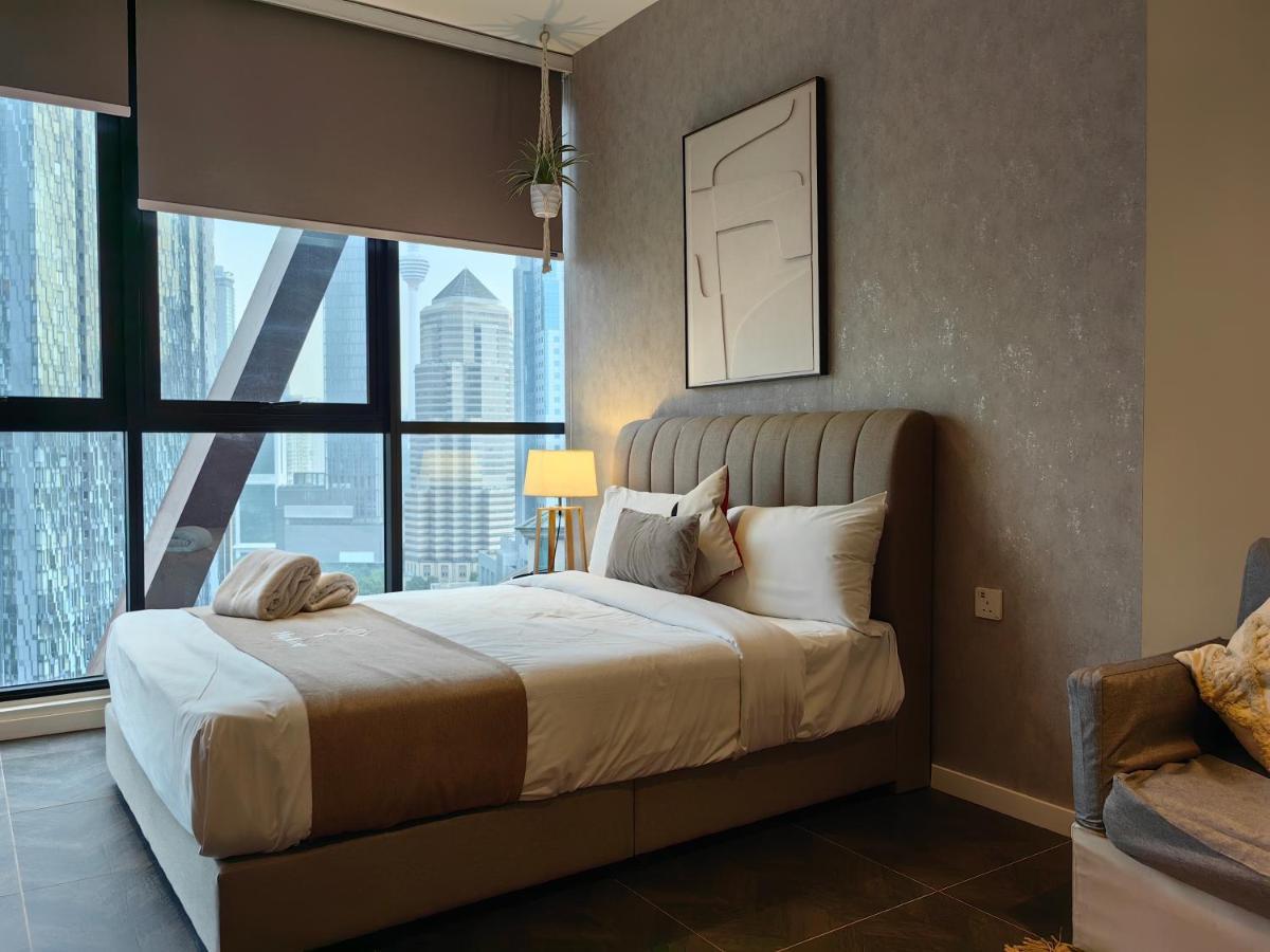 Scarletz Suites Klcc By De Harlequins Guesthouse Kuala Lumpur Extérieur photo